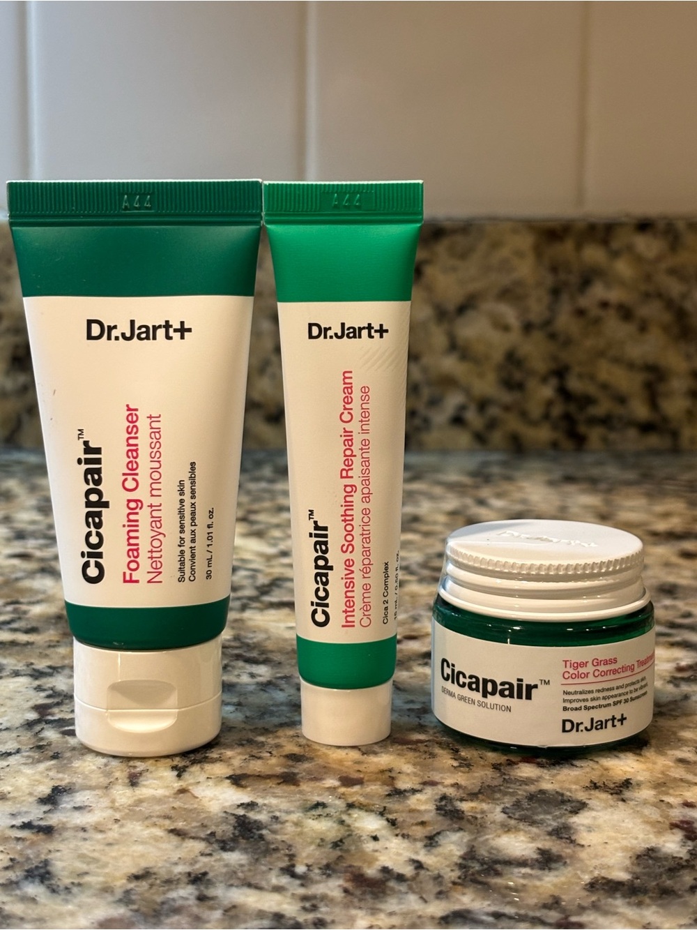 Dr. Jart+ Cicapair Soothing Repair Moisturizer — Green
